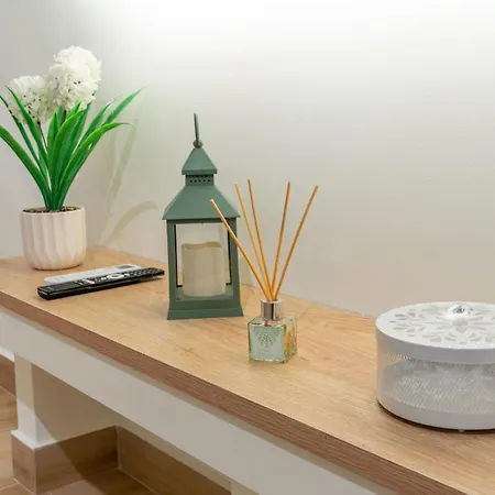 Di Pietra Άφυτος