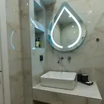 Di Pietra * 아피토스