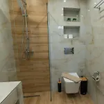 Di Pietra Case de vacanță